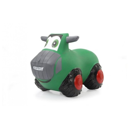 Tractor de salto con bomba jamara fendt