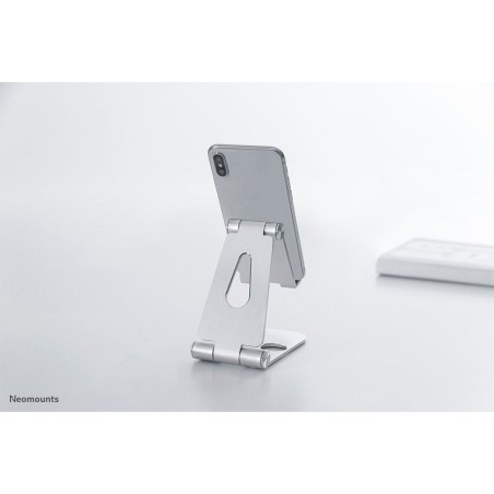 Soporte para teléfono newstar de hasta 10 ", plateado