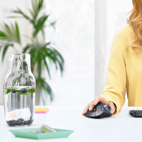 Ratón trackball inalámbrico por bluetooth logitech ergo m575 hasta 2000 dpi blanco crudo
