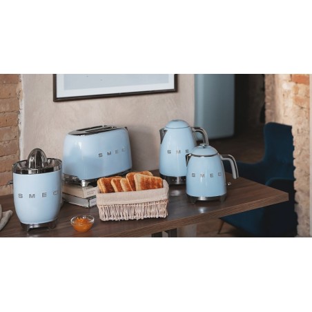 Hervidor smeg klf04pbeu azul pastel, var.temp.