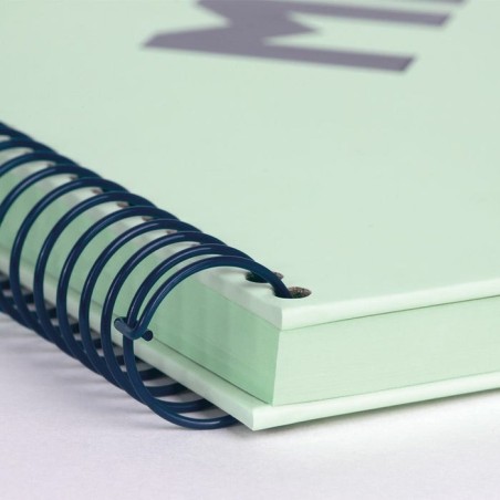 Milan cuaderno espiral formato a4 pautado 7mm - 80 hojas de 95 gr/m2 - microperforado, 4 taladros - color azul oscuro