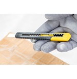 Stanley cutter sm, 9mm, cuchillo para alfombras negro/amarillo, plástico 1-10-150