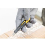 Stanley cutter sm, 9mm, cuchillo para alfombras negro/amarillo, plástico 1-10-150