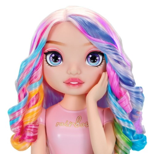 Cabeza de maquillaje y peluquería