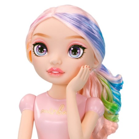 Cabeza de maquillaje y peluquería