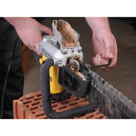 Dewalt dwe398-qs alligator 450mm saw