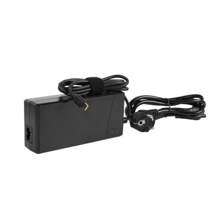 Green cell ad140p adaptador e inversor de corriente universal 130 w negro