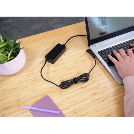 Ac adapter universal notebook 45w primo trust 45w