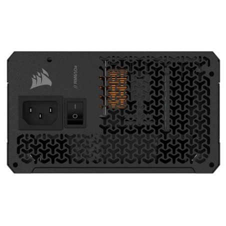 Fuente de alimentación corsair rm650e 2024 negra, 4x pcie, gestión de cables, 650 vatios cp-9020302-eu