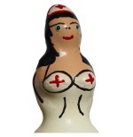 Condomerie - preservativo decorativo pintado a mano enfermera negra