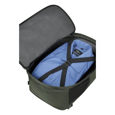 Mochila american tourister urban track capacidad 24l verde