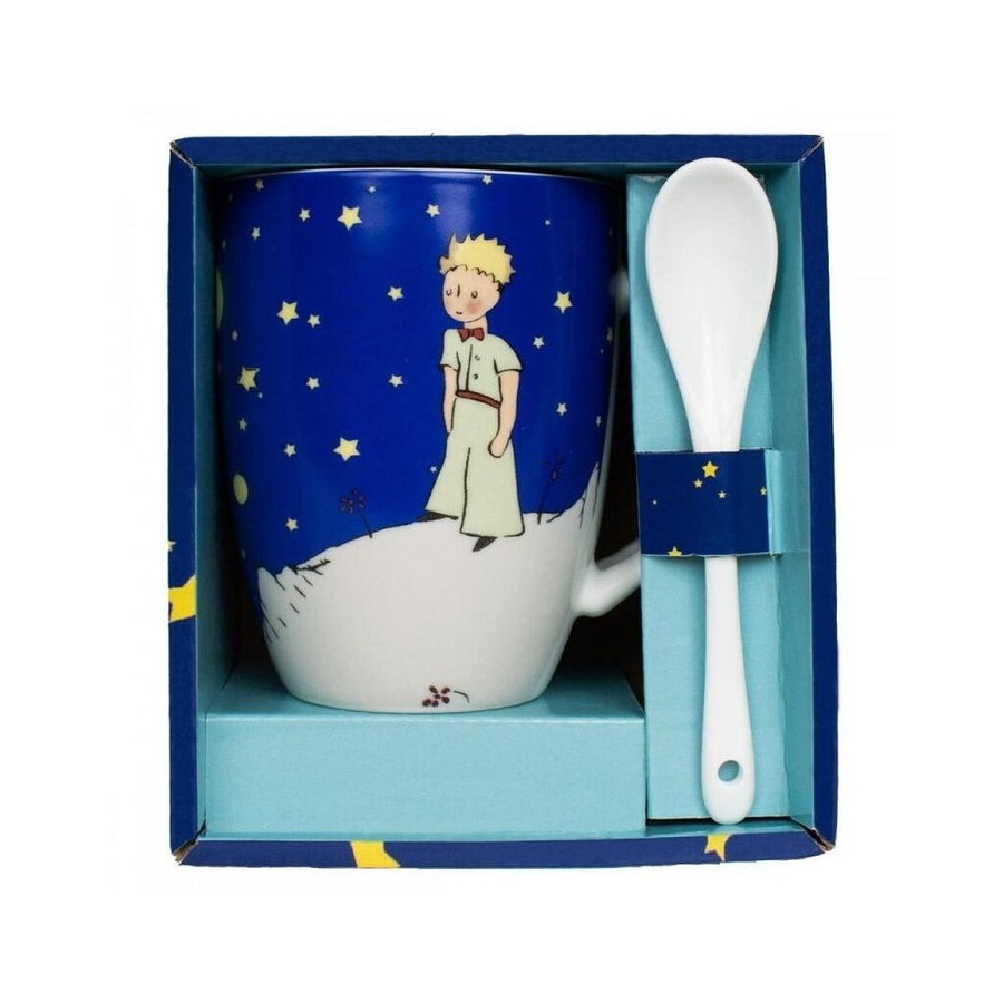Taza con cuchara enesco el principito bajo el cielo estrellado
