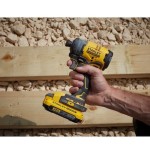 Atornillador de impacto stanley sfmcf820d2k-qw