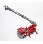 Bruder man fire engine with selwing ladder vehículo de juguete