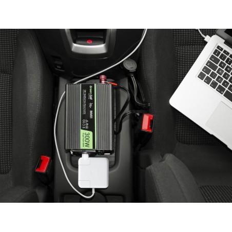Inversor de voltaje para automóvil green cell ® 12v a 230v, 150w / 300w