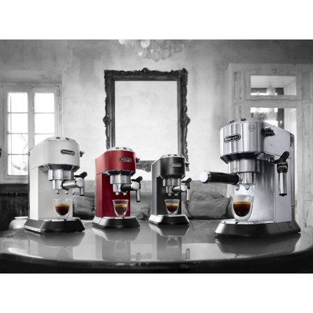 Cafetera espresso delonghi dedica ec685.r roja