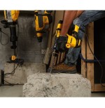 Martillo ligero dewalt sds-plus 950w con maletín d25333k