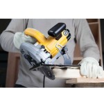 Dewalt sierra circular 1.350w 65mm 184mm  dwe560