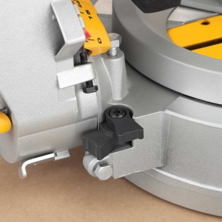 Dewalt ingleteadora telescopica dws780-qs (1675w, 305 mm)