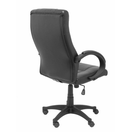 Sillón modelo munera simil piel negro piqueras y crespo  sillón modelo munera simil piel negro piqueras y crespo 97dbne