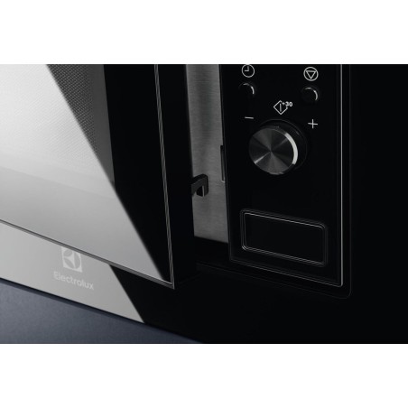 Horno microondas electrolux lms2203emk 700w 20l color negro y plateado