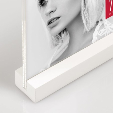 Marco zep dresda white  13x18 acrylic w. wooden base    aq657w