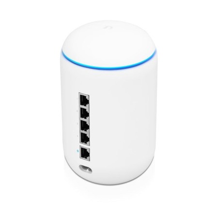 Ubiquiti udm unifi dream machine 4x4 ac wave2, 4x gigabit ports, security gateway with network controller