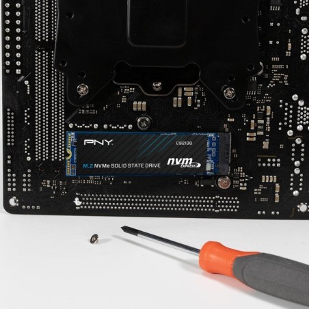 Disco ssd pny cs2130 2 tb nvme m.2 2280 3d nand hasta 3500 mb/s lectura hasta 3000 mb/s escritura