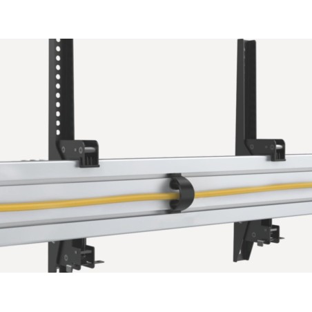 Soporte pantalla profesional de techo equip 3 pantallas  45-50 inclinable max. 50kgs por pantalla