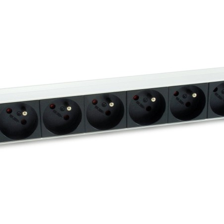 Regleta alimentacion aluminio rack 19 1u 8 tomas tipo shucko euro cable 1.8m