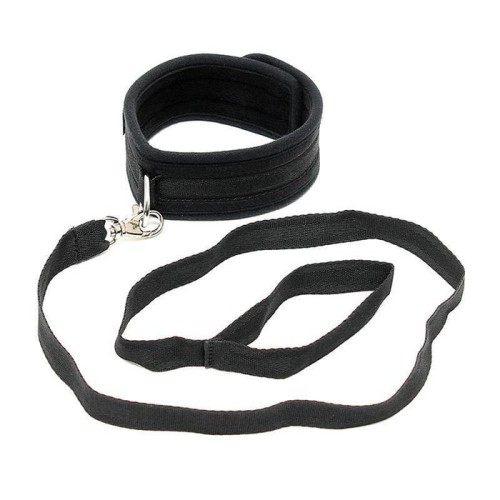 Collar con correa ajustable color negro