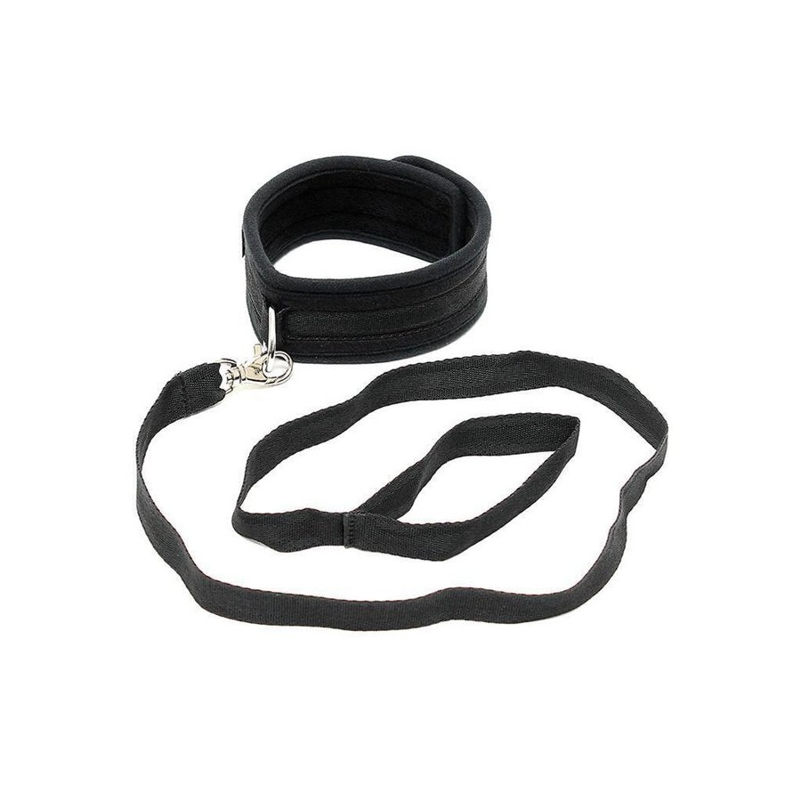 Collar con correa ajustable color negro