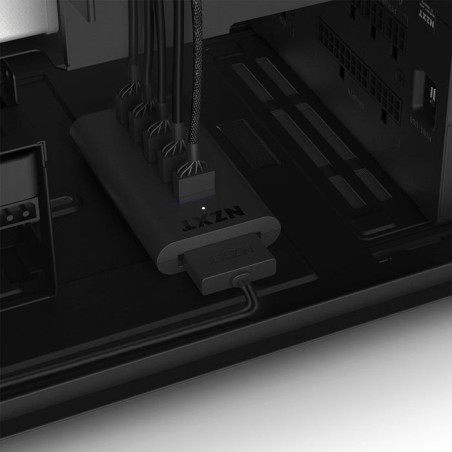 Concentrador usb nzxt ac-iusbh-m3, interno, salida 4xusb 2.0, entrada 1xusb 2.0, 1xsata, cuerpo magnetico cerrado, negro
