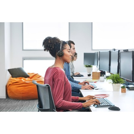 Logitech pack personal de colaboracion con video webcam c925e fullhd 1080p + auriculares  uc zone wired - color negro