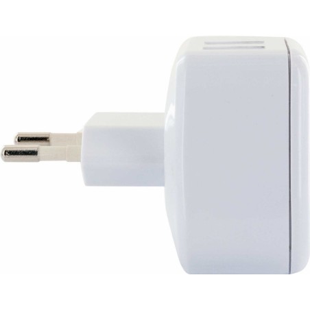 Schwaiger adaptador de carga 230v, 2xusb 2.0 a enchufe 1 x eurost.typc
