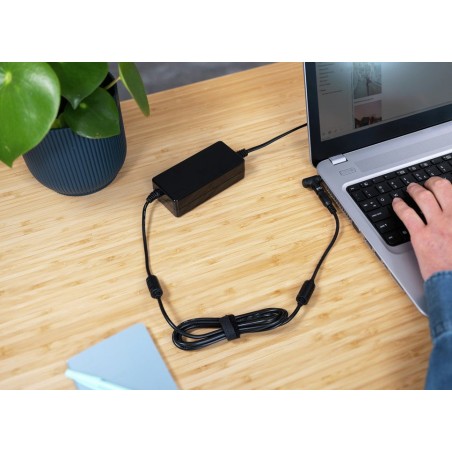 Ac adapter universal notebook 70w primo trust