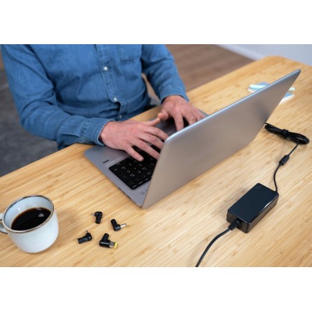 Ac adapter universal notebook 70w primo trust