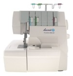 Maquina de coser lucznik overlock 820d-3