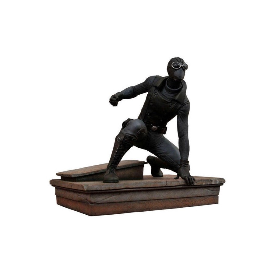 Estatua spiderman traje negro spiderman marvel 18cm