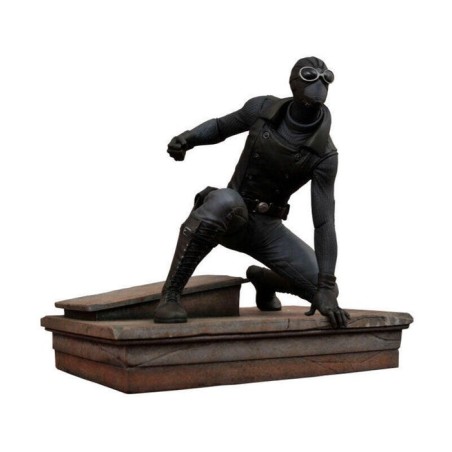 Estatua spiderman traje negro spiderman marvel 18cm