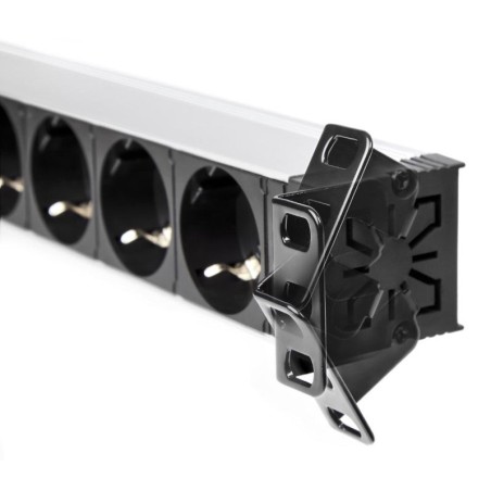 Regleta 8 tomas inte. salicru sps 8f pdu sch/sch  rack 1u/100-250v/8 salidas ac tipo f/interruptor 680ca000003